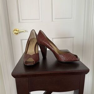 Classic Brown Croc-Embossed Peep-Toe Heels